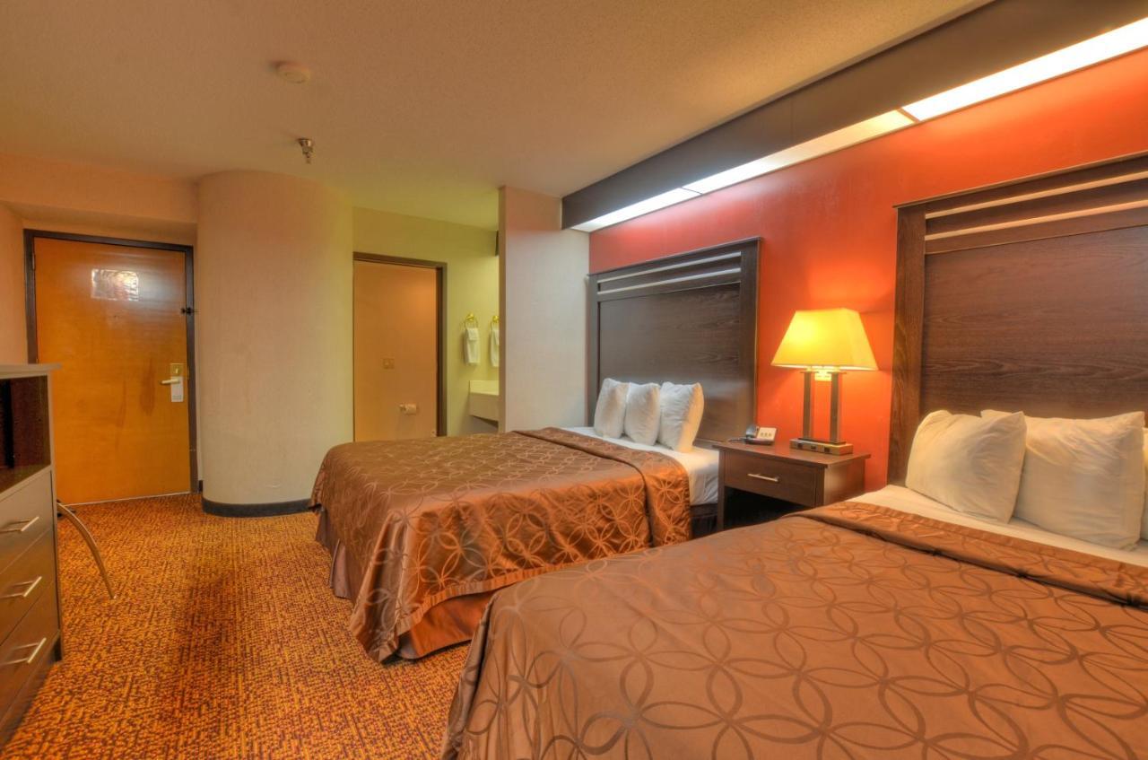 Smoky Mountain Inn & Suites Cherokee Bagian luar foto